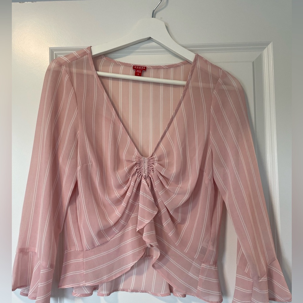 Guess top